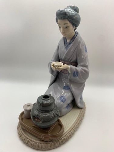 Lladro 5122 august - 5122, "august